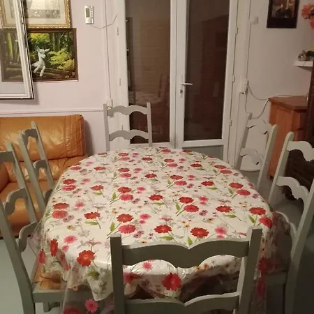 Maison Complete 펜션 몽뤼꽁